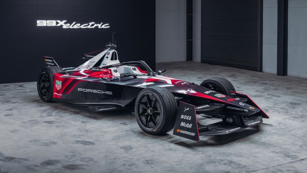 https://static.wikia.nocookie.net/formula-e/images/e/ee/Porsche_99X_Electric_2023.jpg/revision/latest?cb=20230205113711