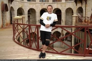 Damien Thévenot animateur TV 5ème participations 2001 2012 2015 2022