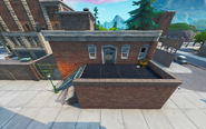Tilted Towers (Noms - Apartment - Entrance) - Location - Fortnite
