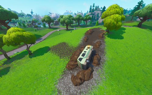 Crashed Battle Bus Poi Fortnite Wiki Fortnite Battle Bus Removed Fortnite Battle Bus Removed Crashed Battle Bus Poi Fortnite Wiki