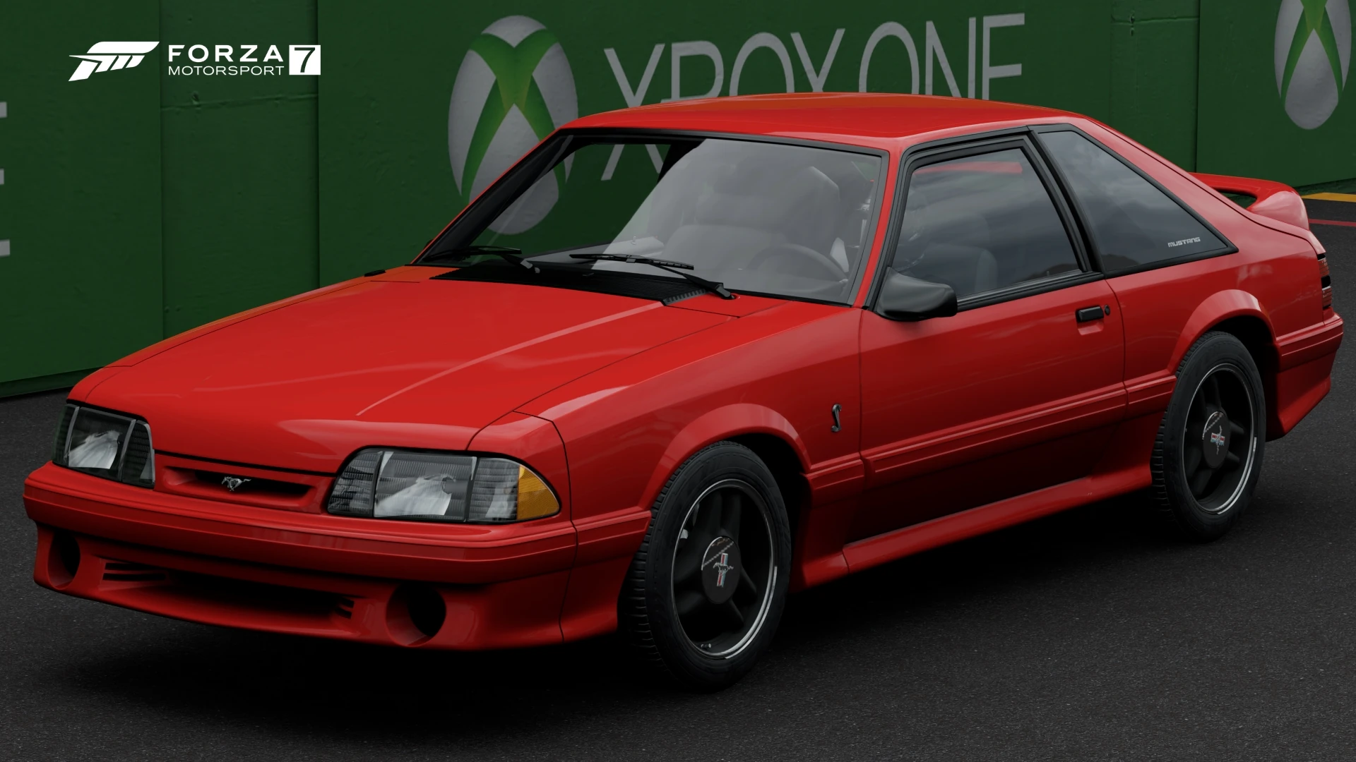 1993 Ford Mustang SVT Cobra R - Front