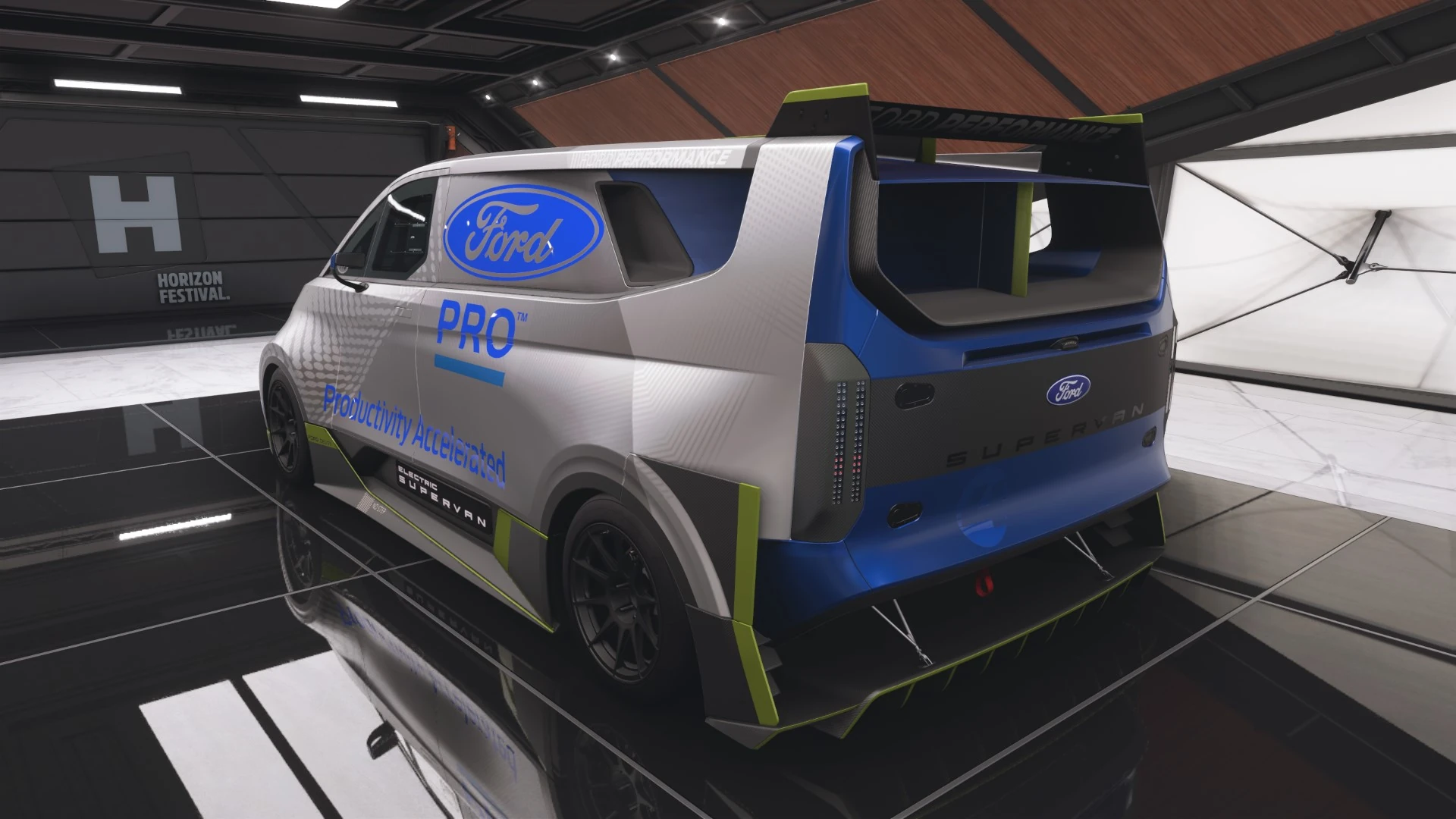 2022 Ford Supervan 4 - Rear