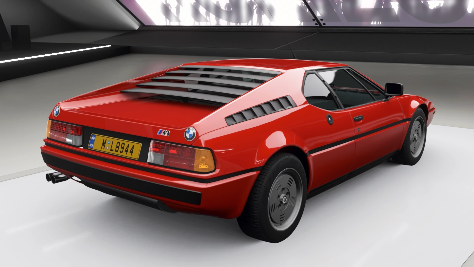 1981 BMW M1 - Rear