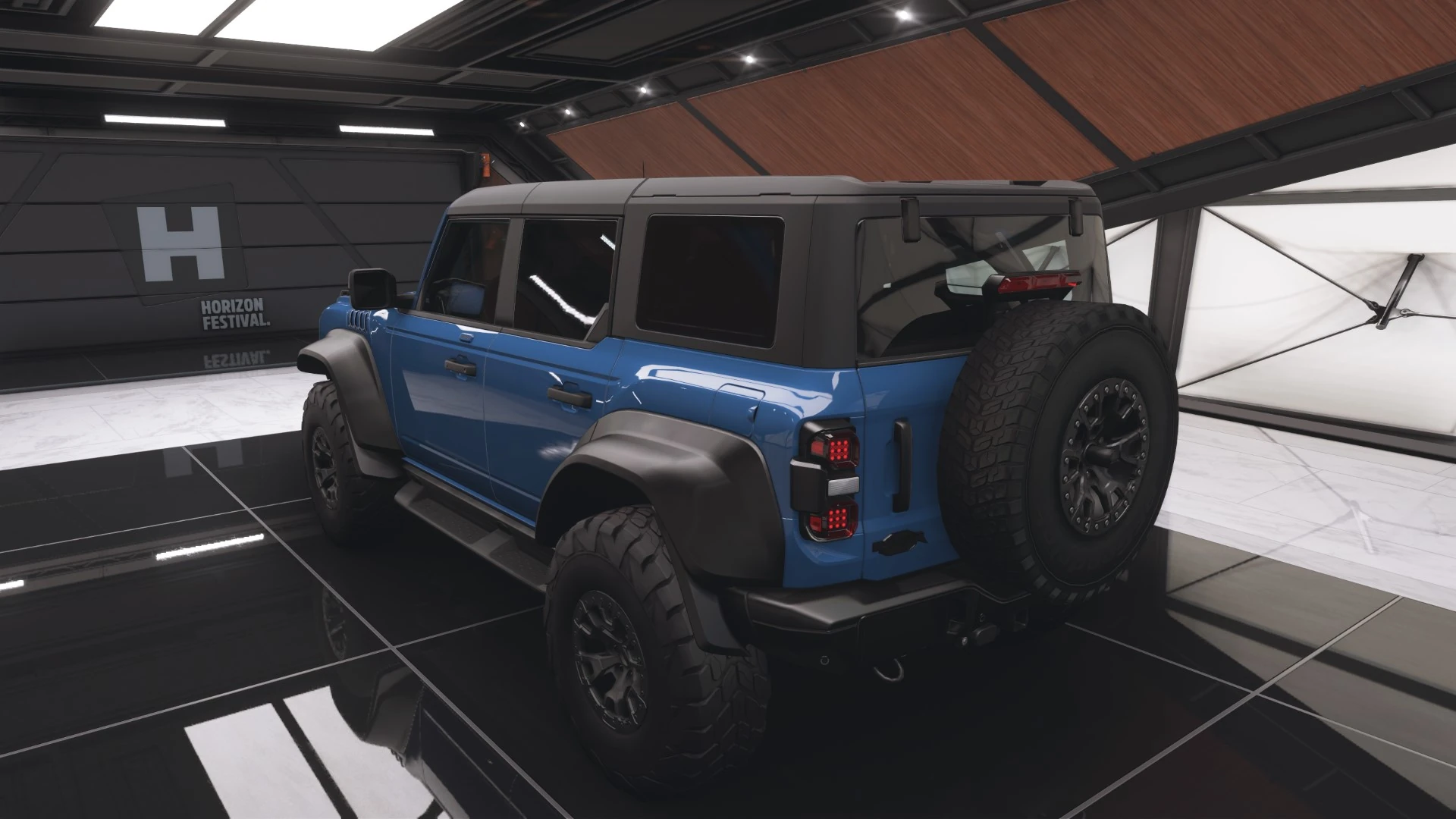 2022 Ford Bronco Raptor - Rear