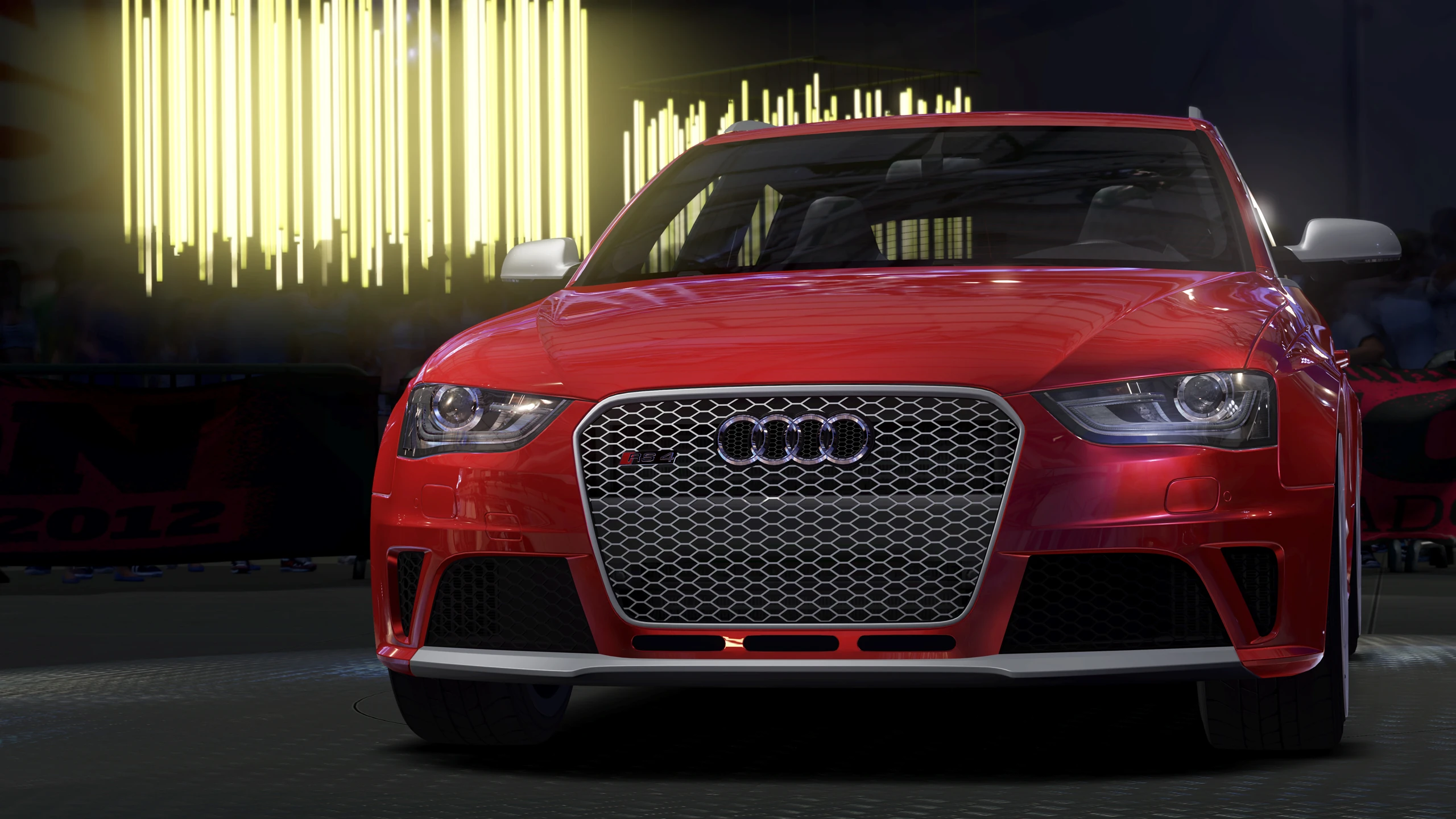 Audi RS 4 Avant thumbnail