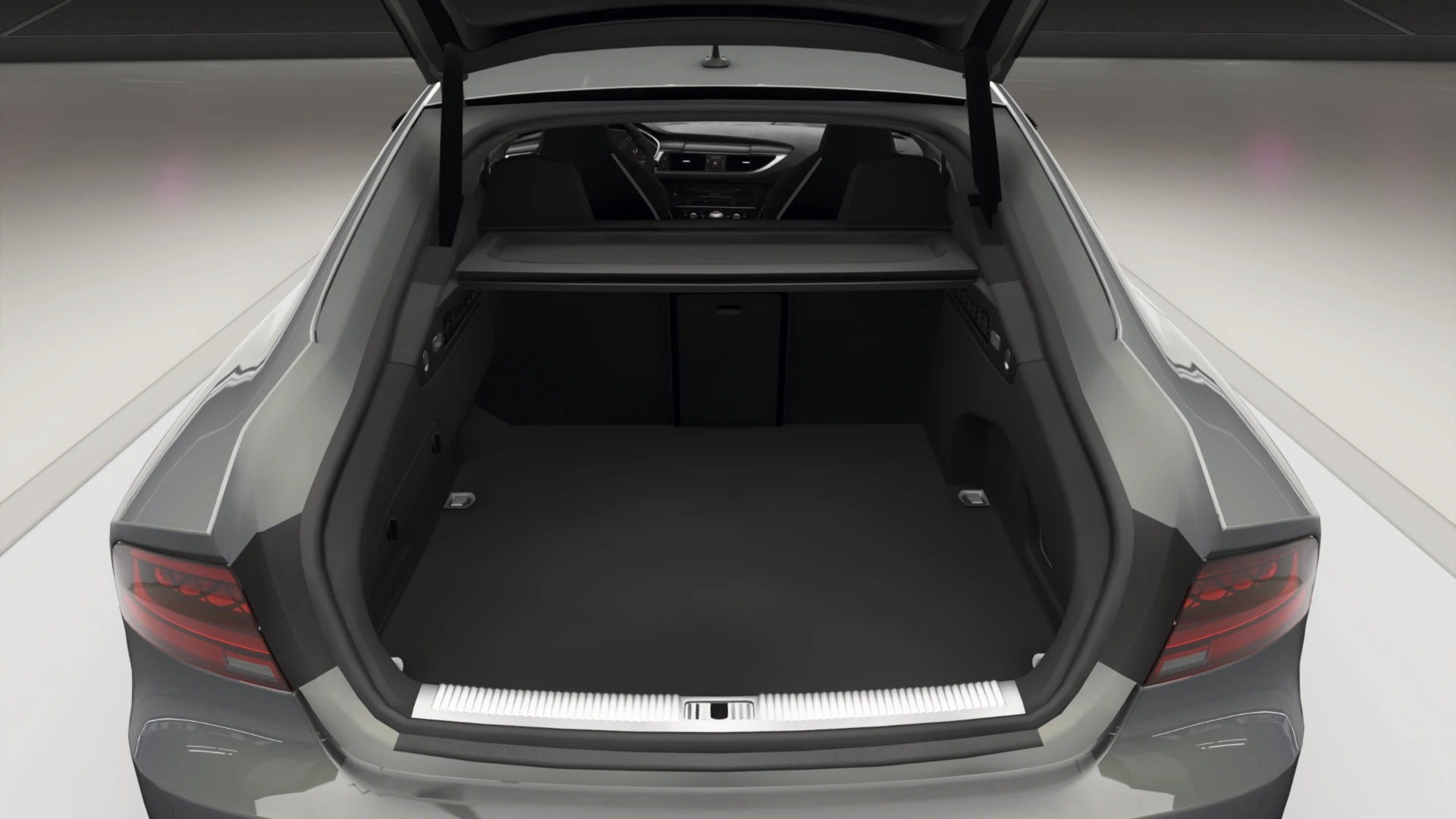 2013 Audi RS 7 Sportback - Trunk