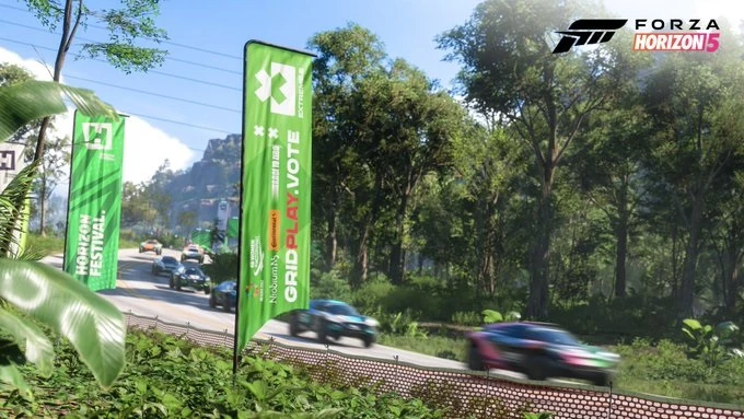 Extreme E #99 Chip Ganassi Racing GMC Hummer EV thumbnail