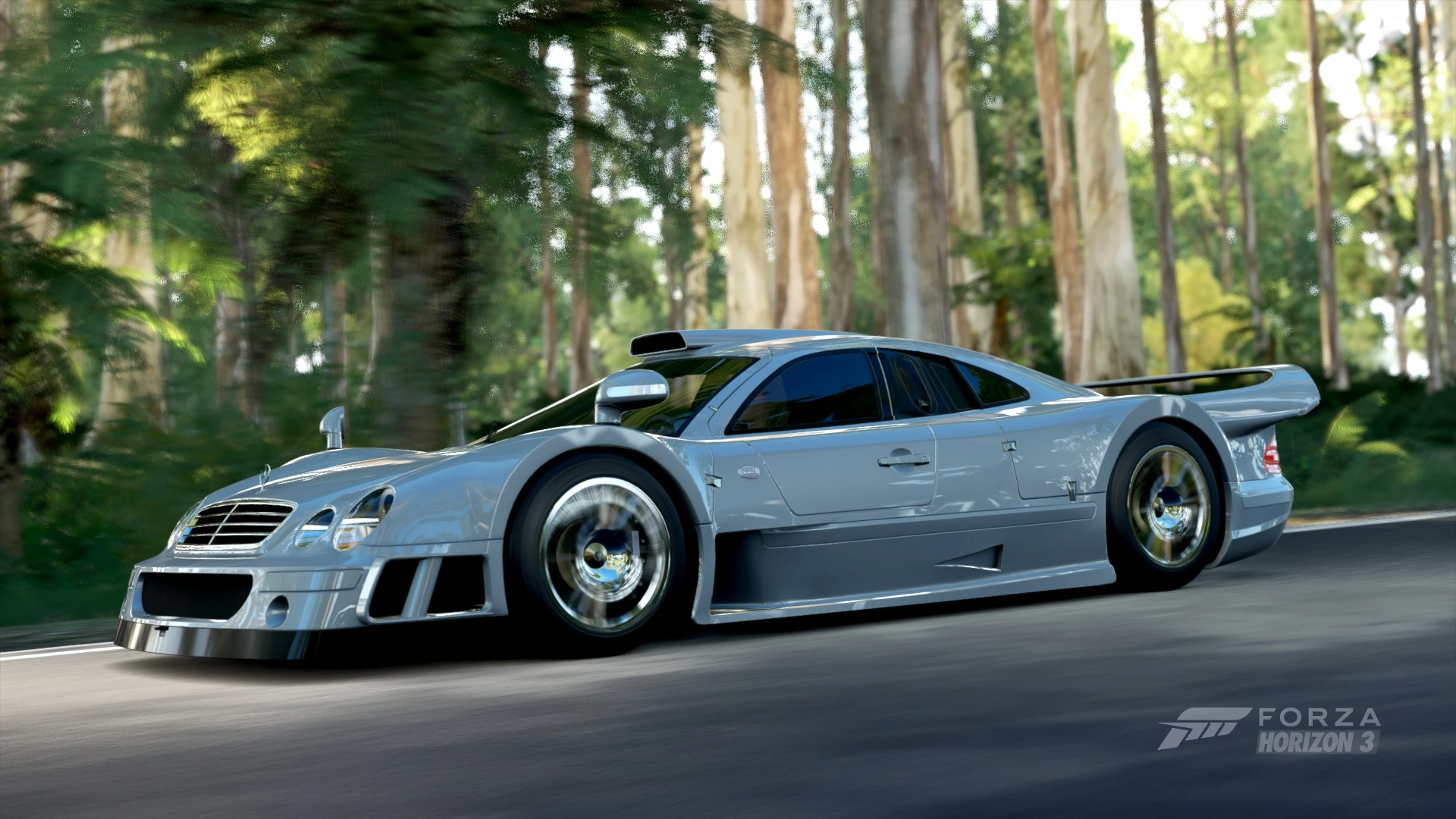 Mercedes-Benz AMG CLK GTR thumbnail
