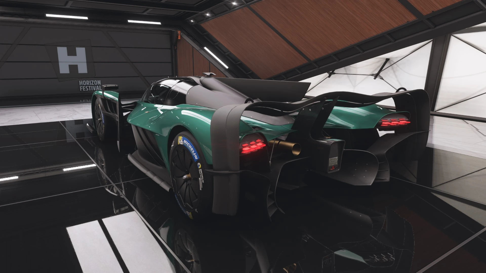 2022 Aston Martin Valkyrie AMR Pro - Rear