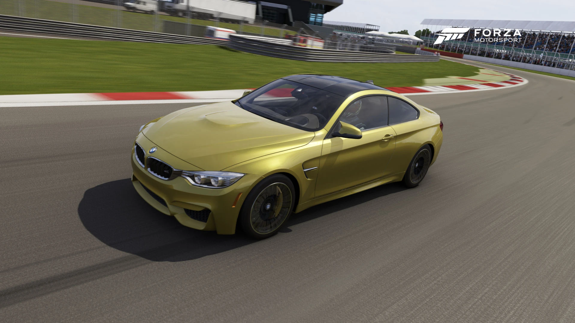 BMW M4 Coupé thumbnail