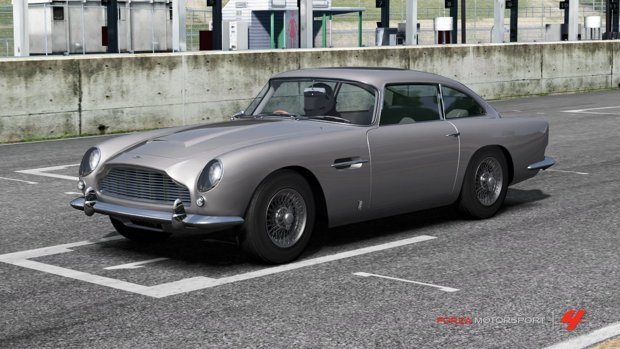 Aston Martin DB5 thumbnail