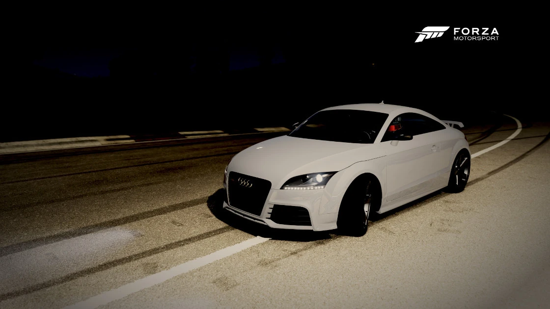 Audi TT RS Coupé thumbnail