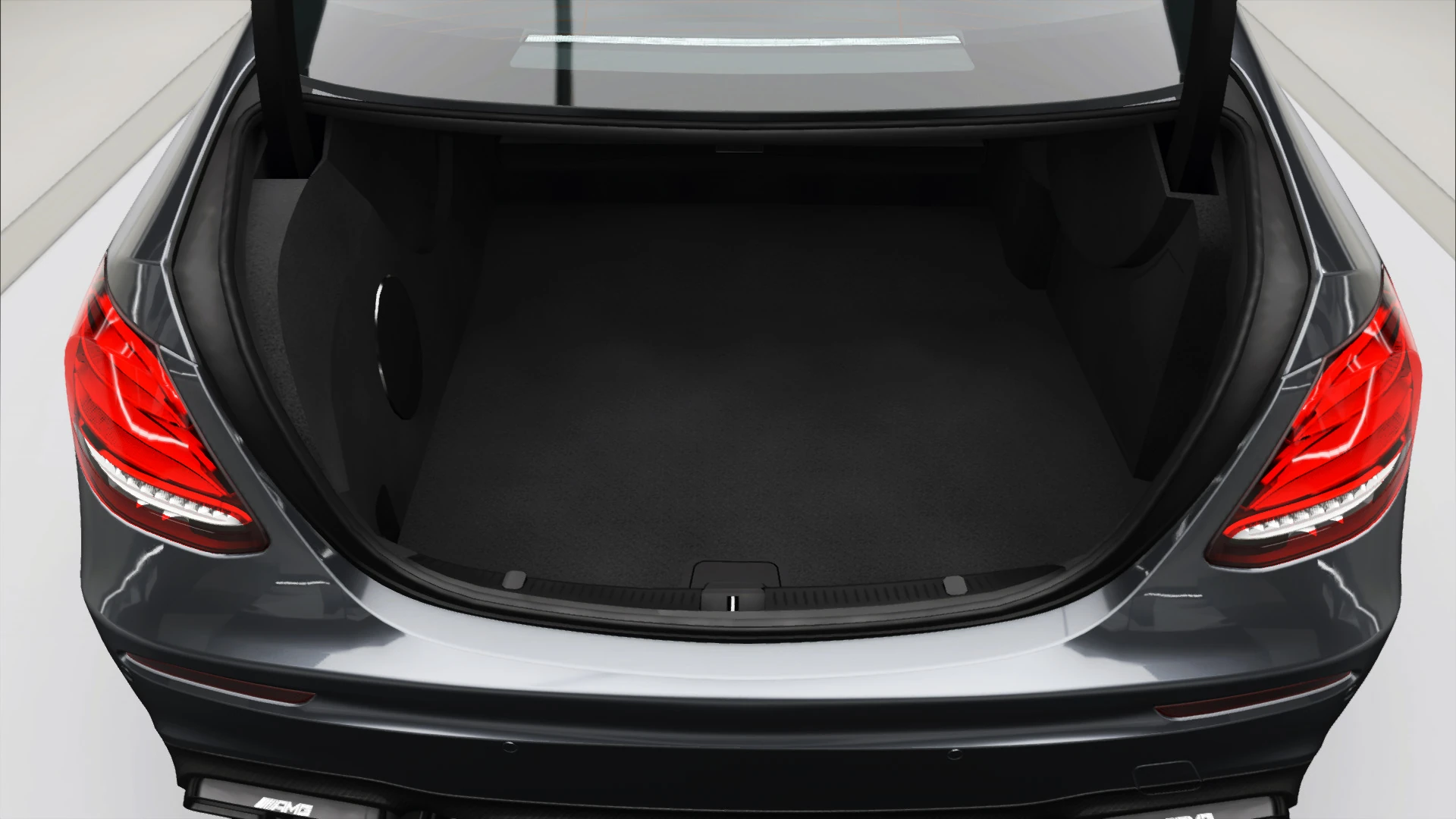 2018 Mercedes-AMG E 63 S - Trunk