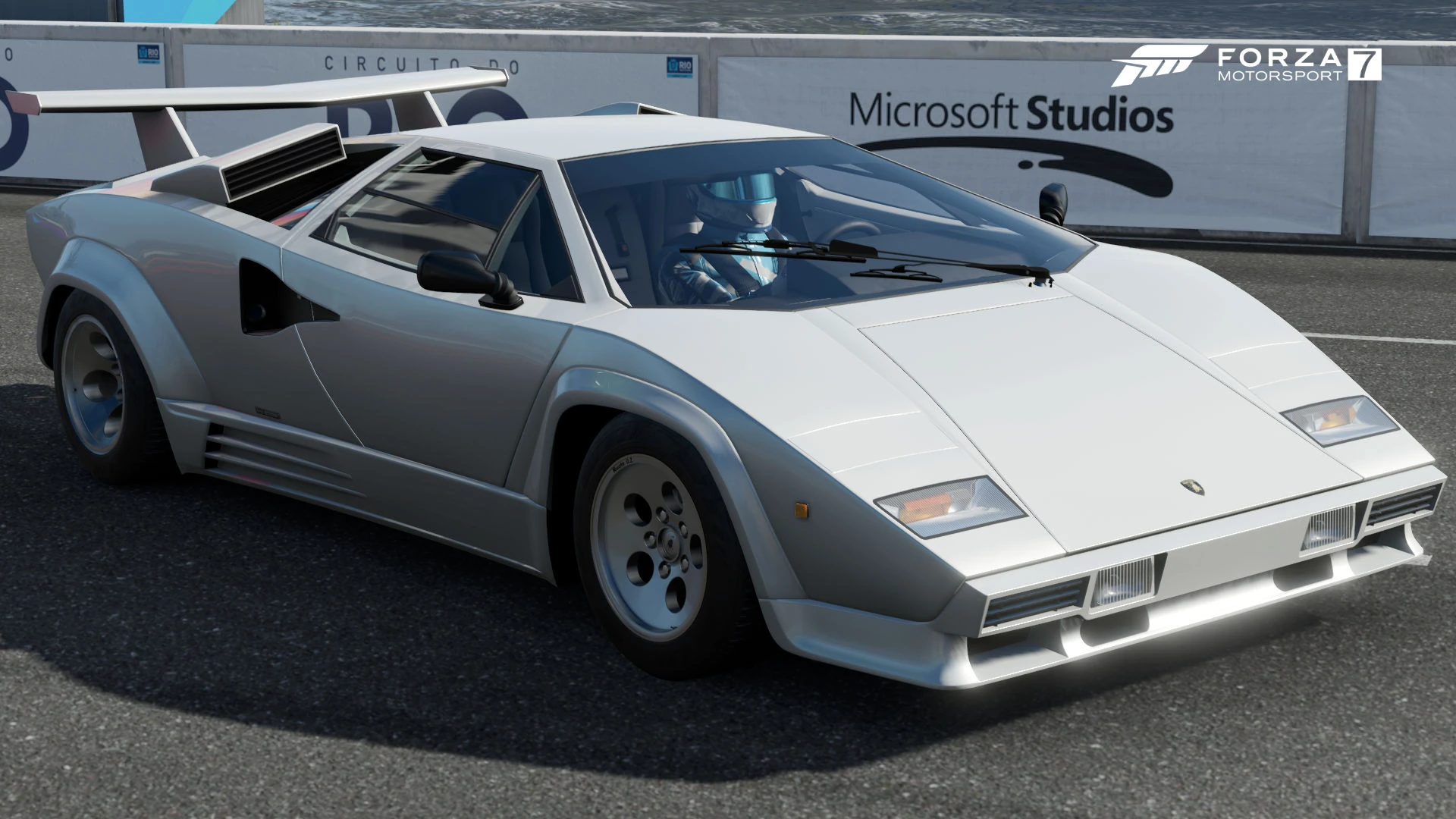 Lamborghini Countach LP5000 QV thumbnail