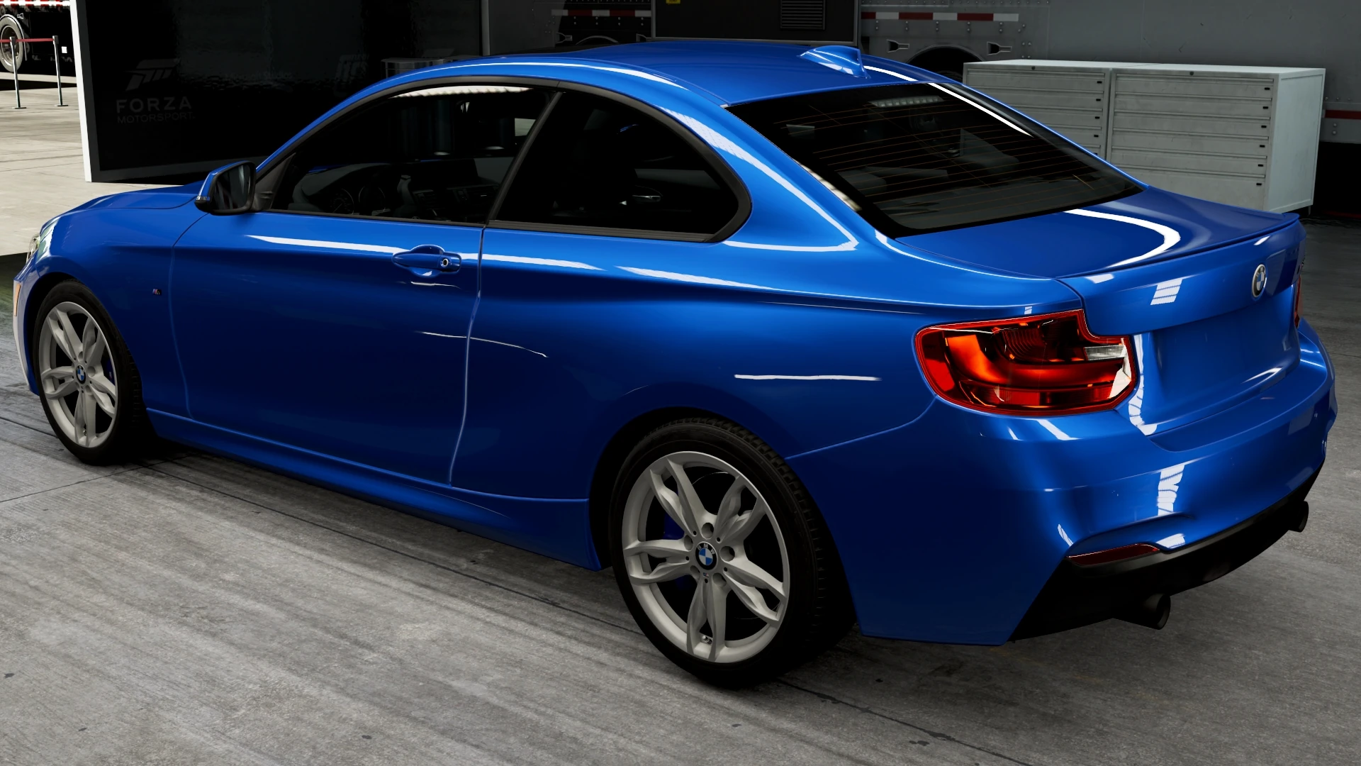 BMW M235i thumbnail