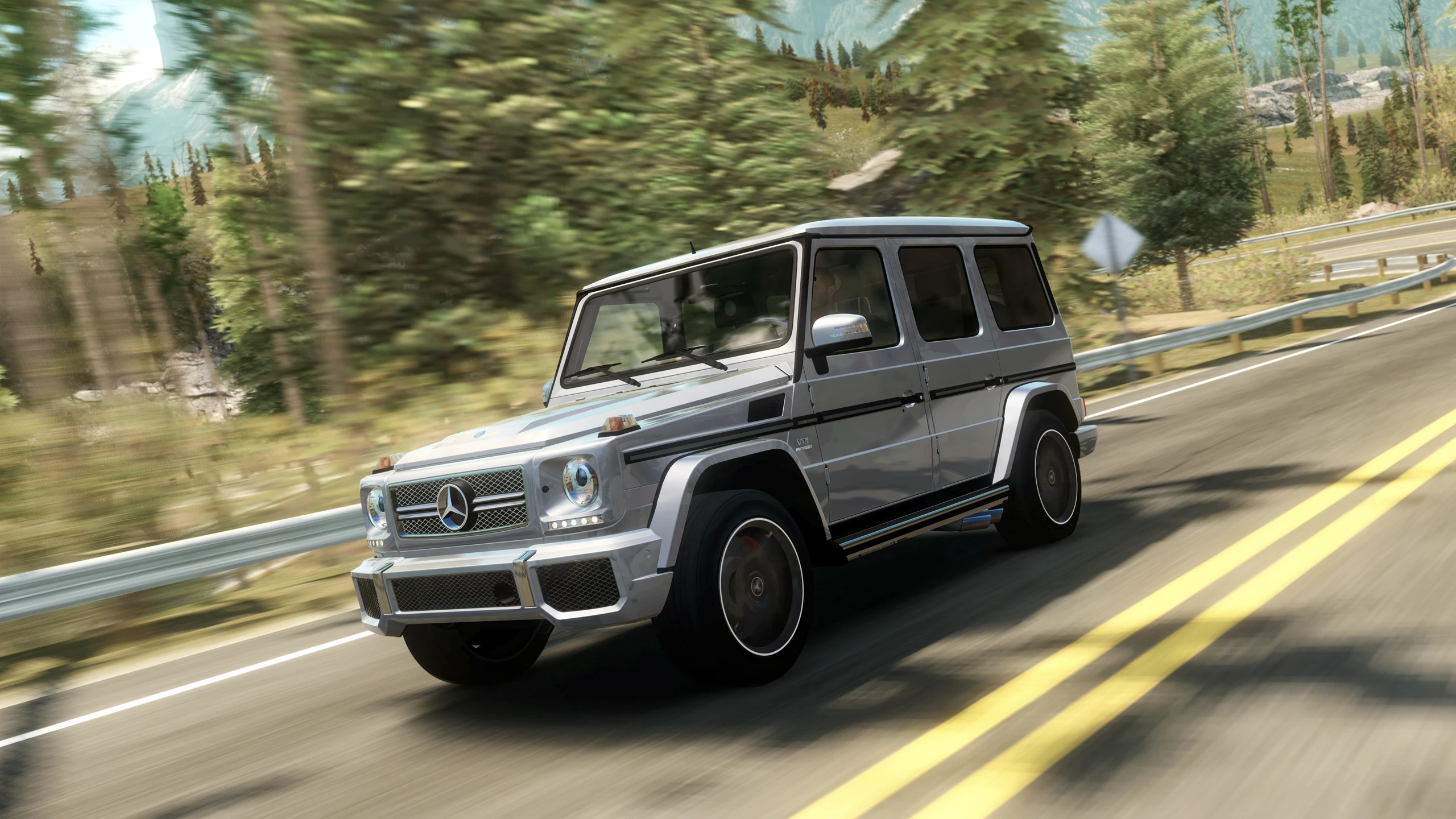 Mercedes-Benz G 65 AMG thumbnail