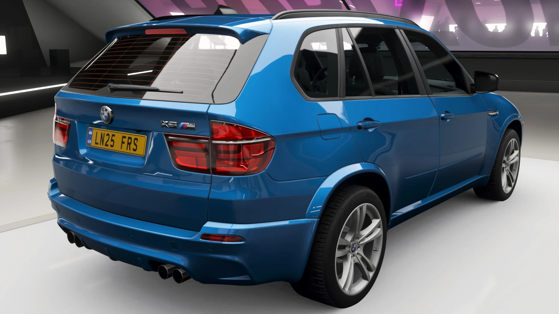 2011 BMW X5 M - Rear