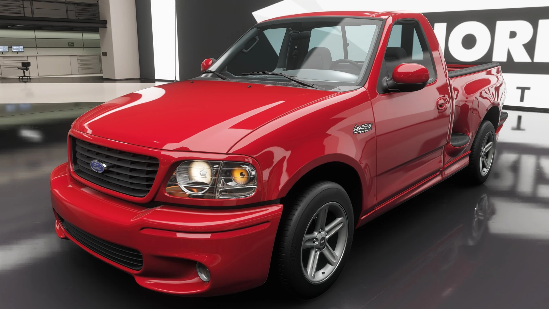 2003 Ford F-150 SVT Lightning - Front