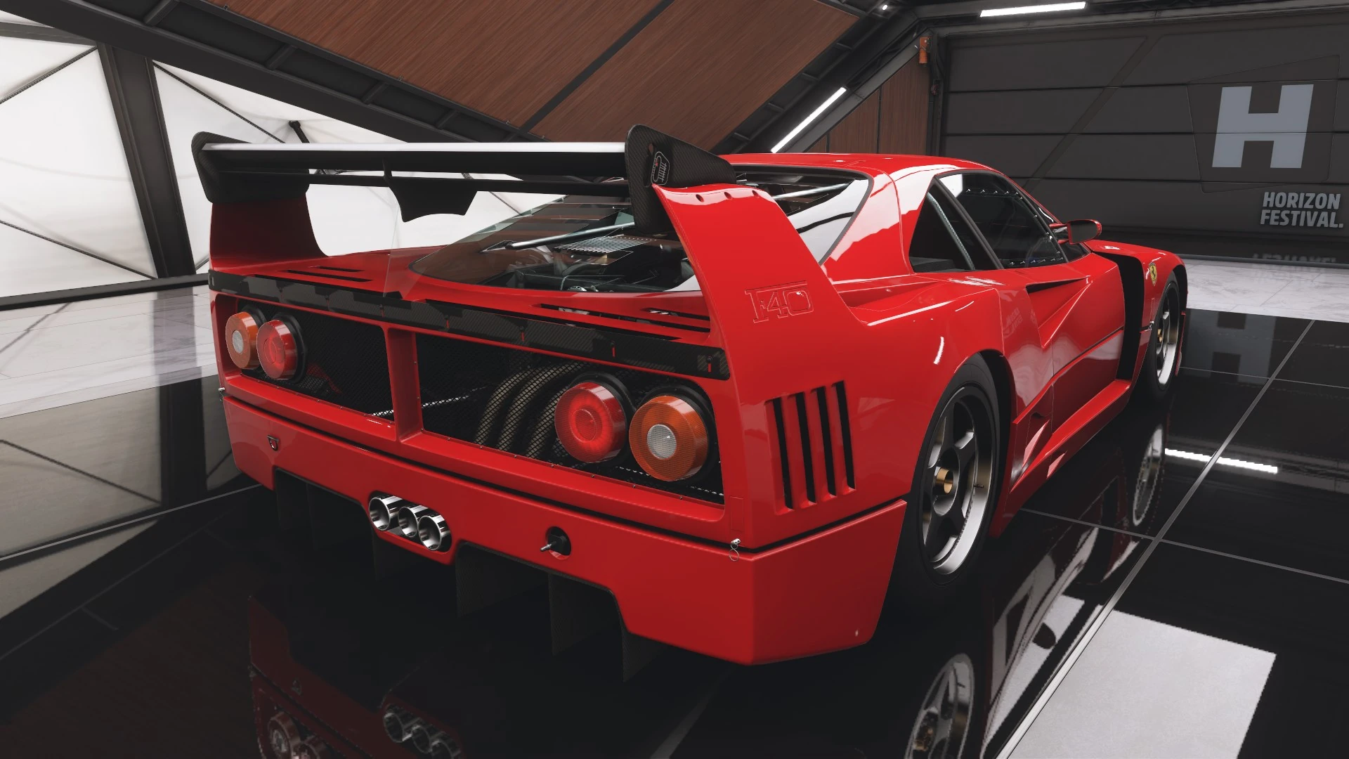 1989 Ferrari F40 Competizione - Rear