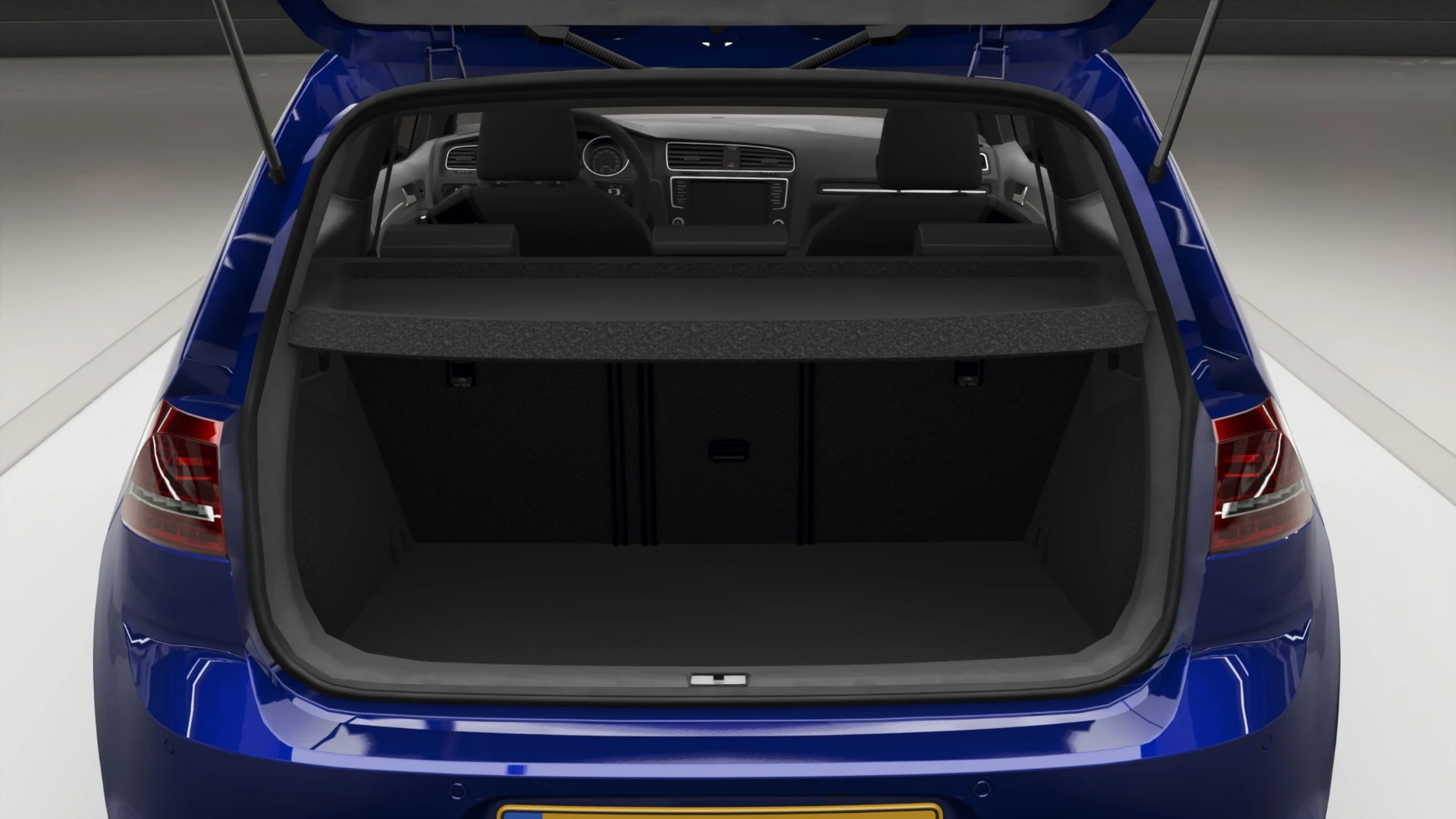 2014 Volkswagen Golf R - Trunk