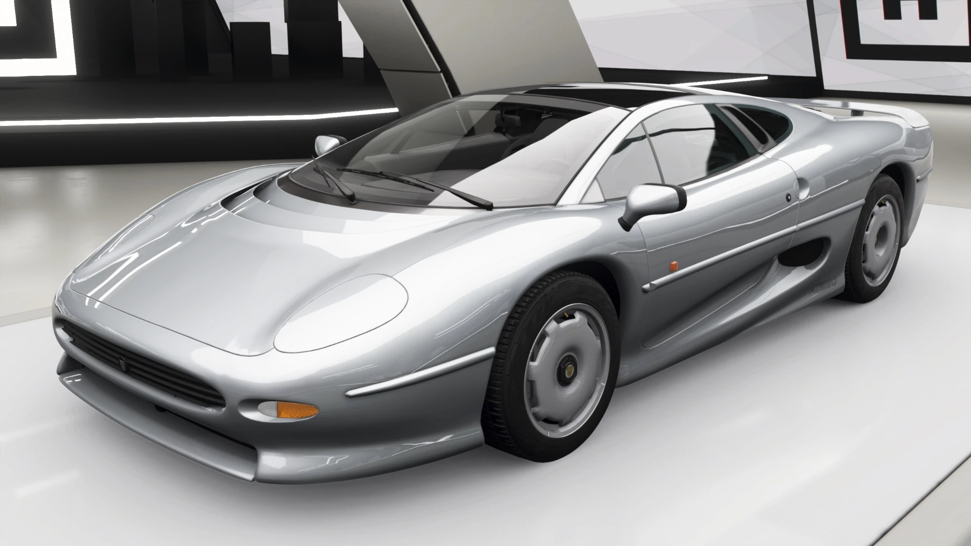 1993 Jaguar XJ220 - Front