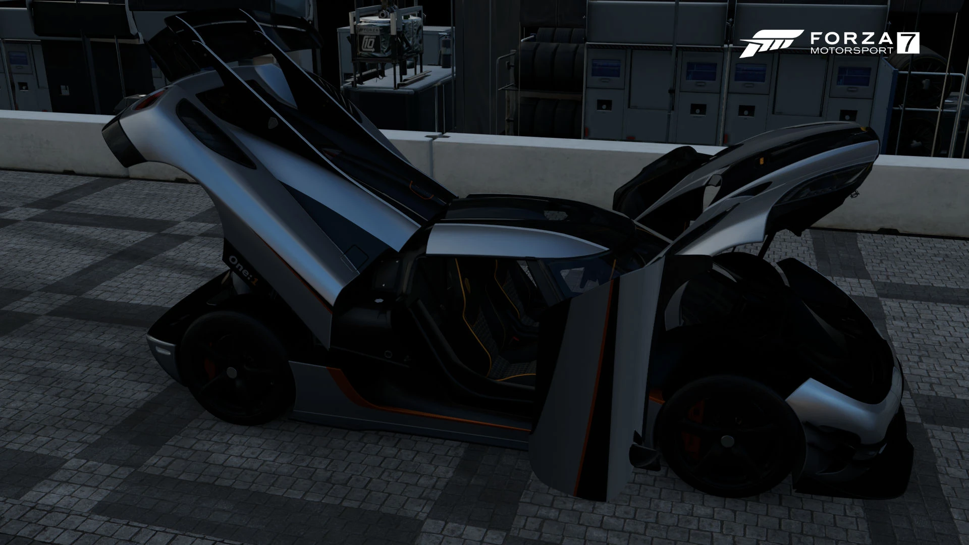 Koenigsegg One:1 thumbnail