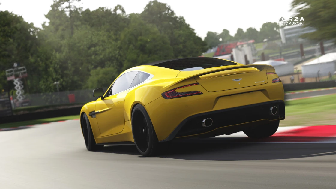 Aston Martin Vanquish thumbnail