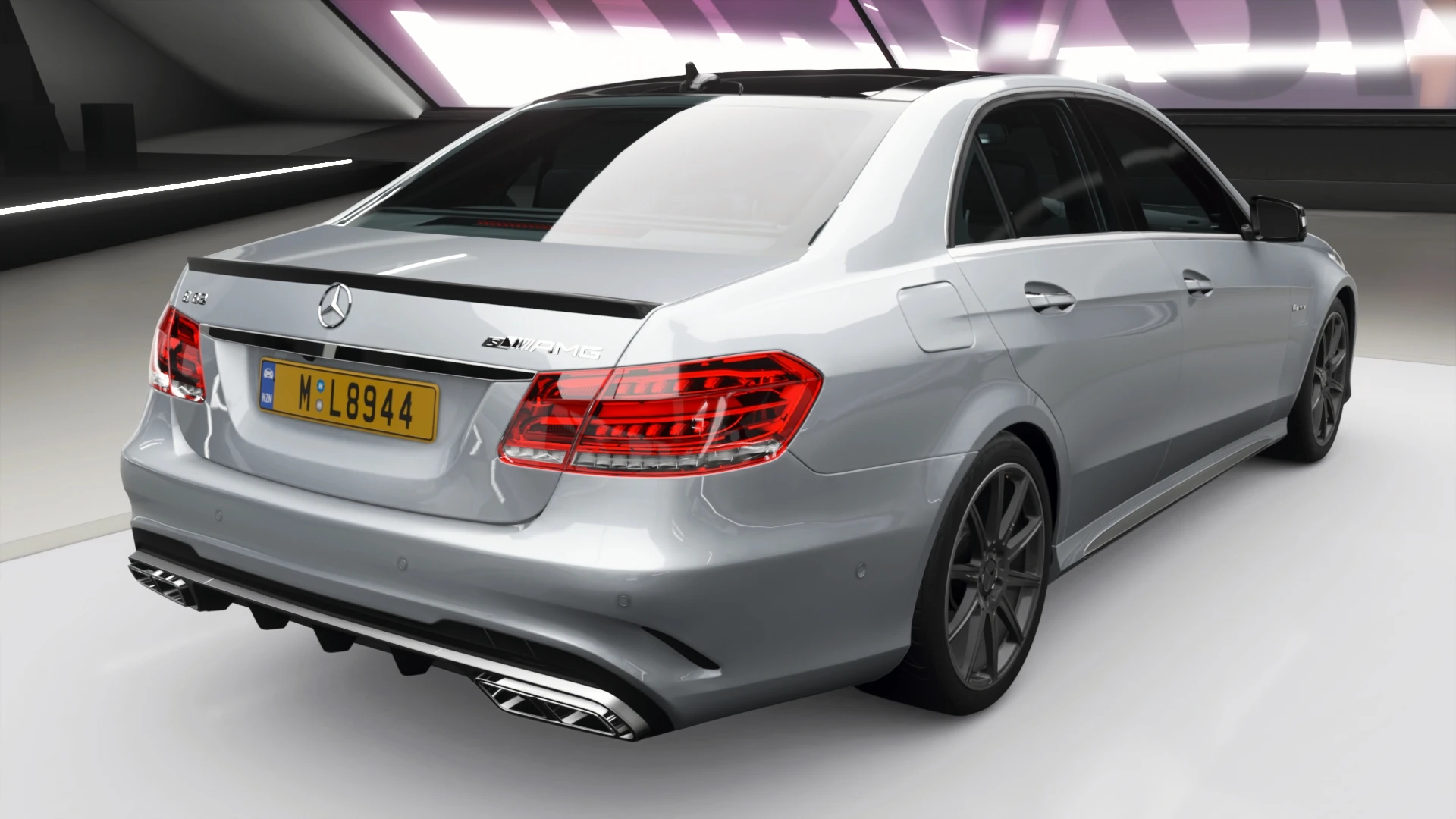Mercedes-Benz E 63 AMG thumbnail