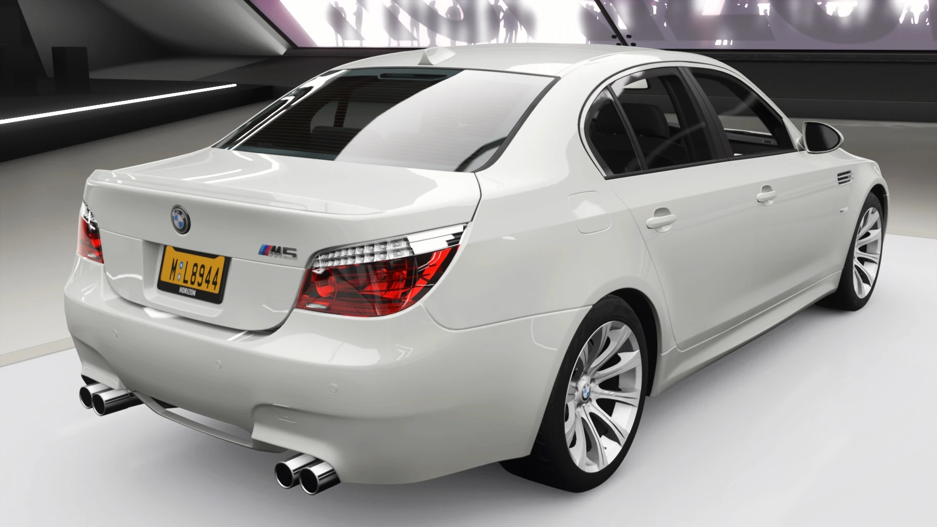 2009 BMW M5 - Rear