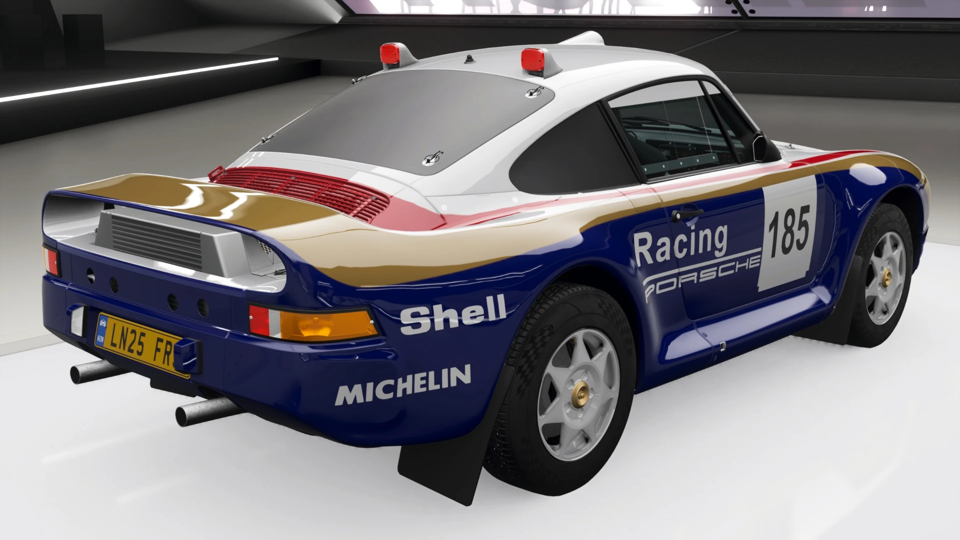 1986 Porsche 185 959 Prodrive Rally Raid - Rear