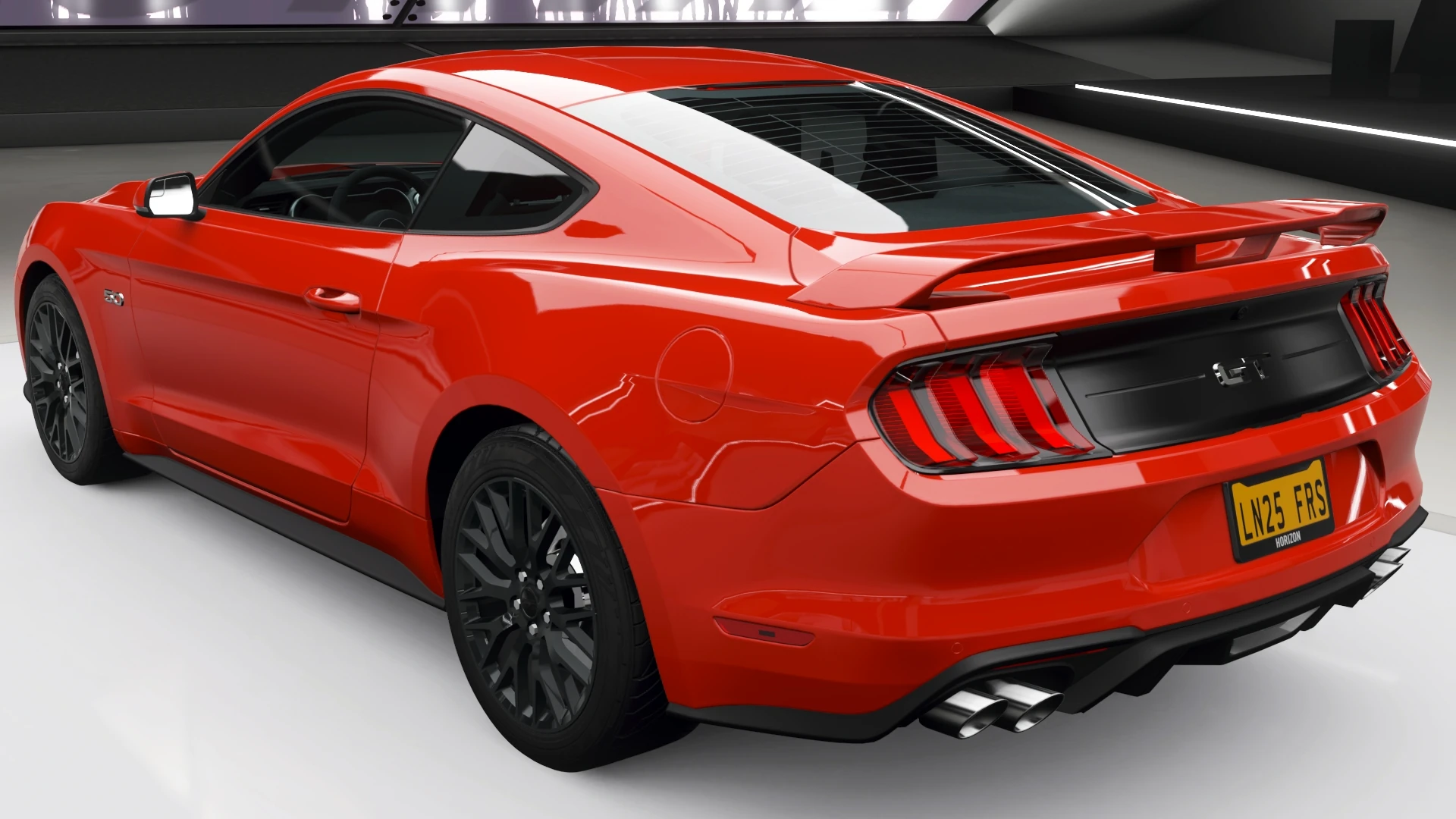 Ford Mustang GT thumbnail