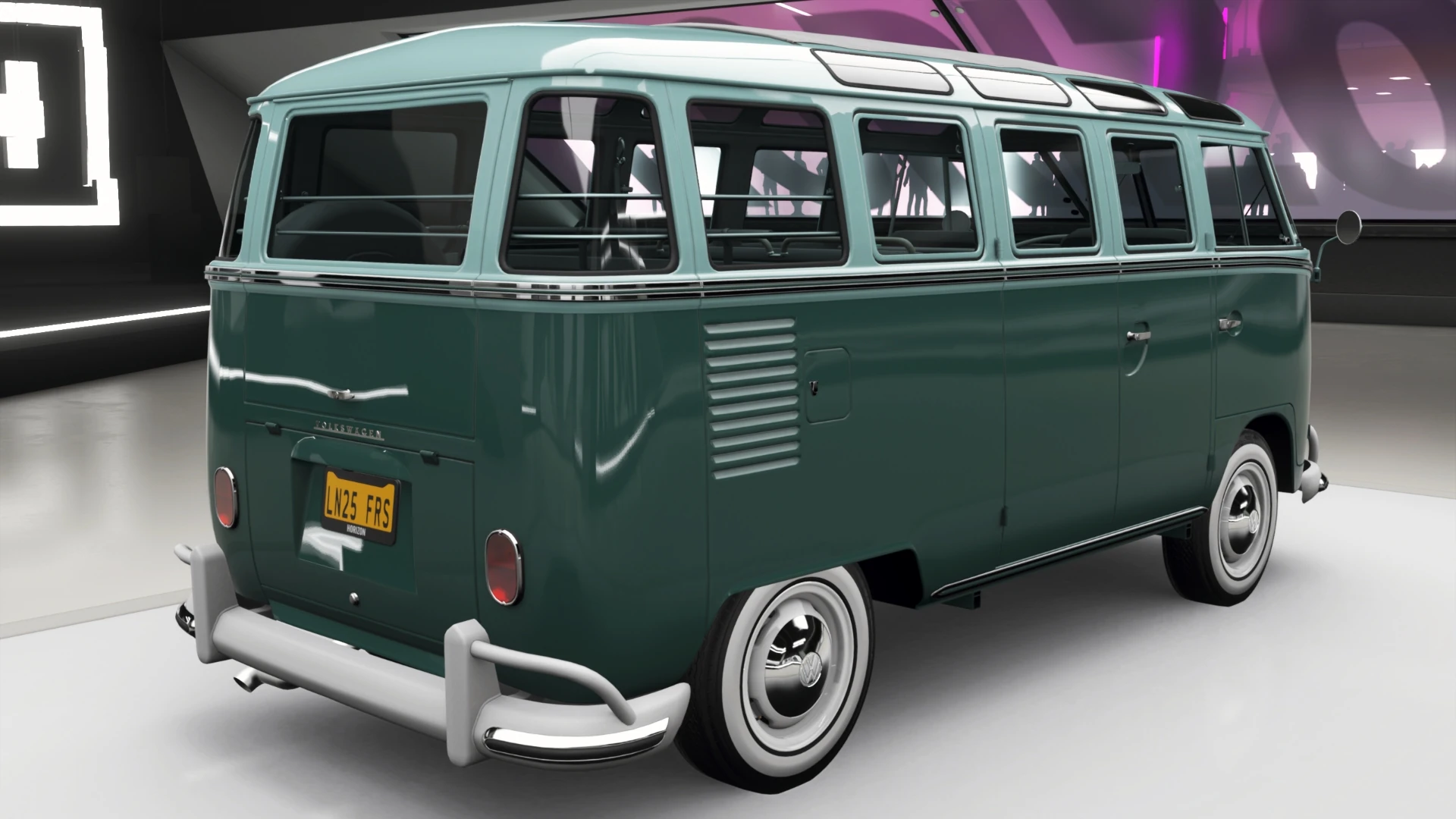 1963 Volkswagen Type 2 De Luxe - Rear