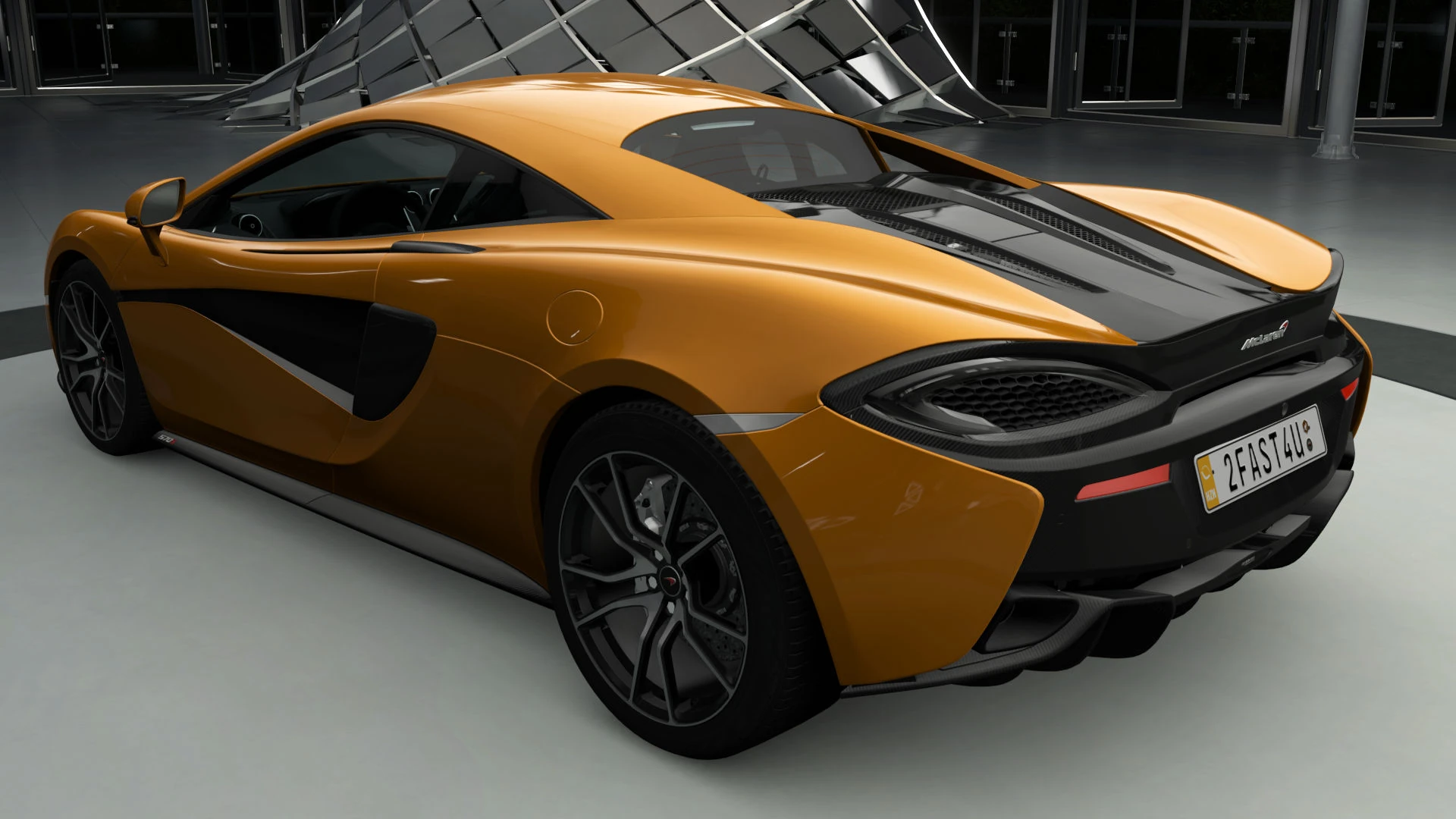 McLaren 570S Coupe thumbnail