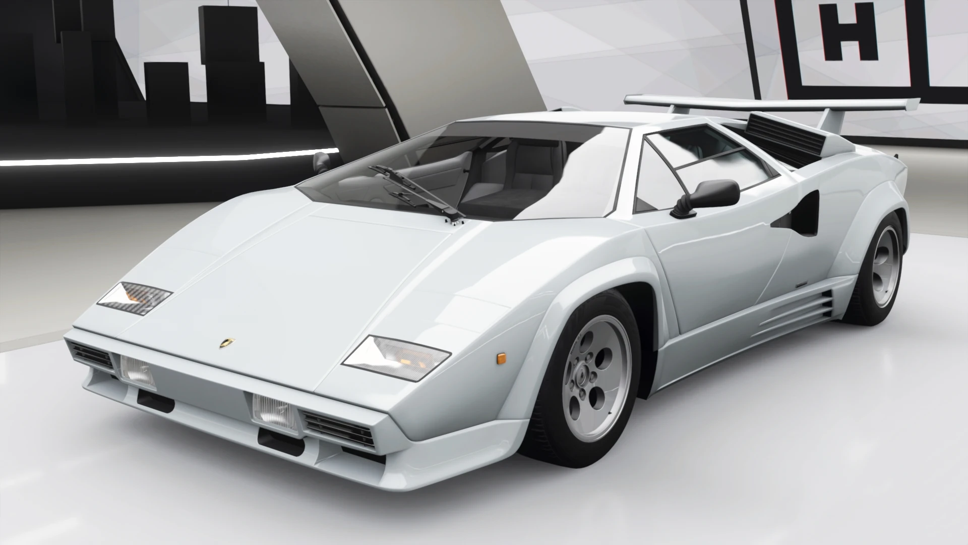 1988 Lamborghini Countach LP5000 QV - Front