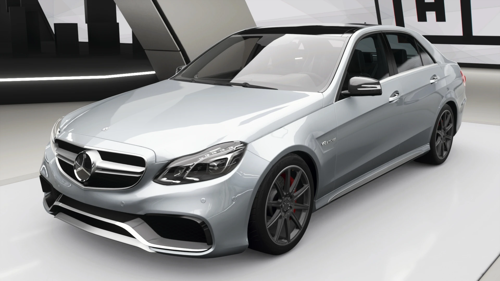 Mercedes-Benz E 63 AMG thumbnail