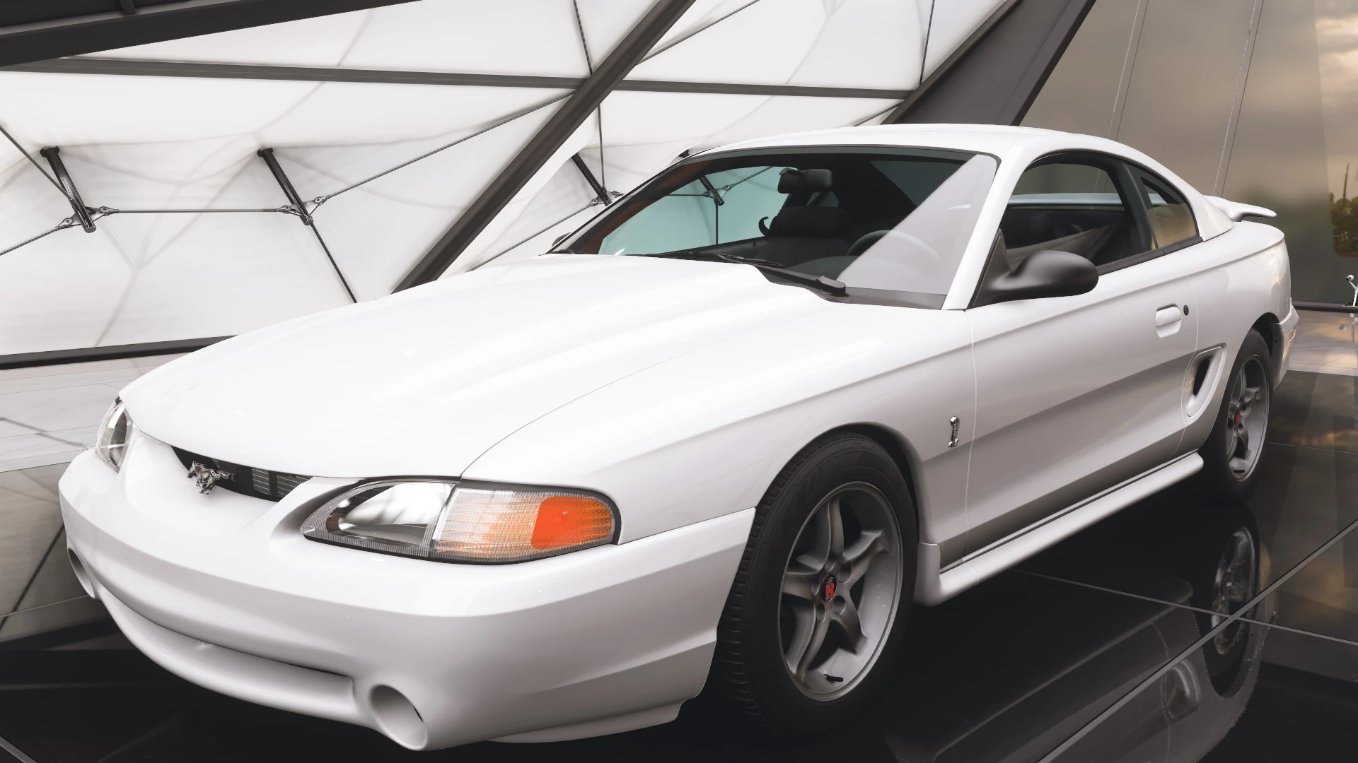 Ford SVT Cobra R thumbnail