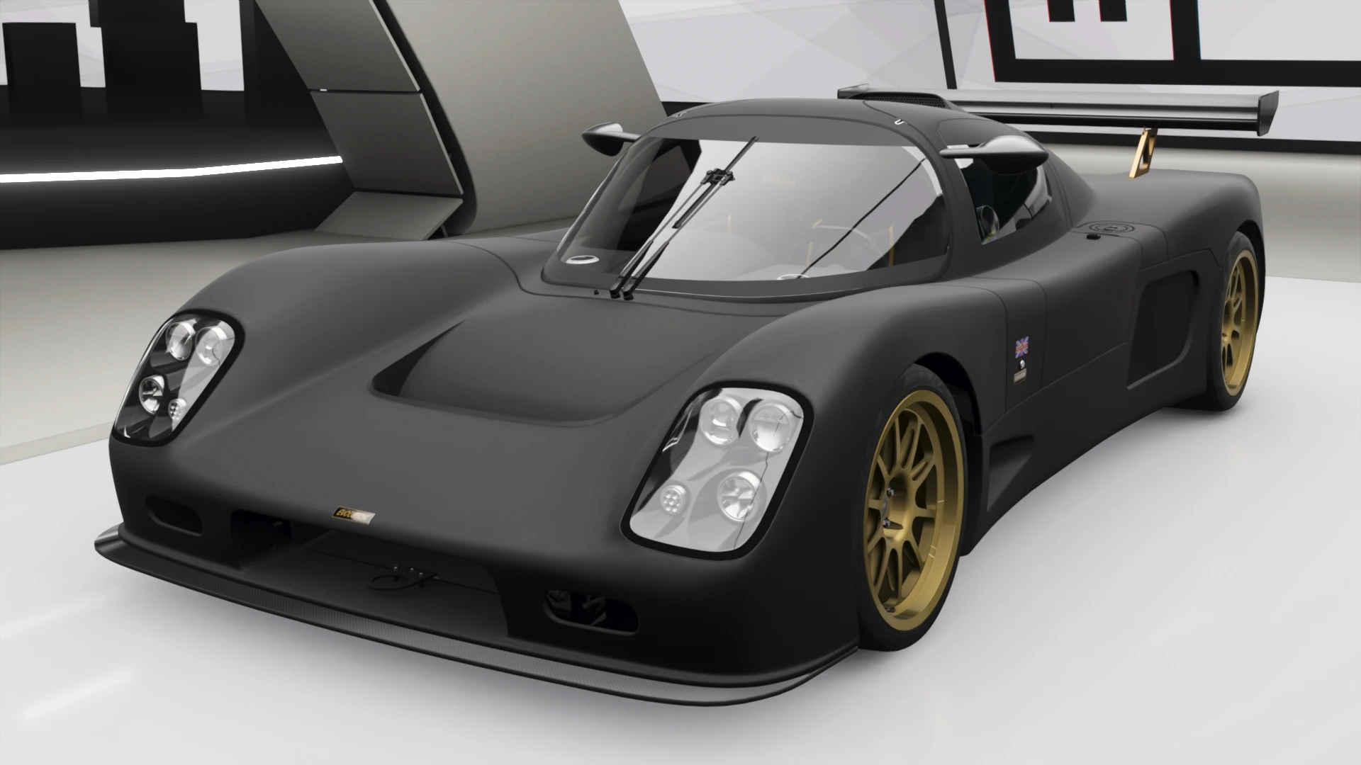 2015 Ultima Evolution Coupe 1020 - Front