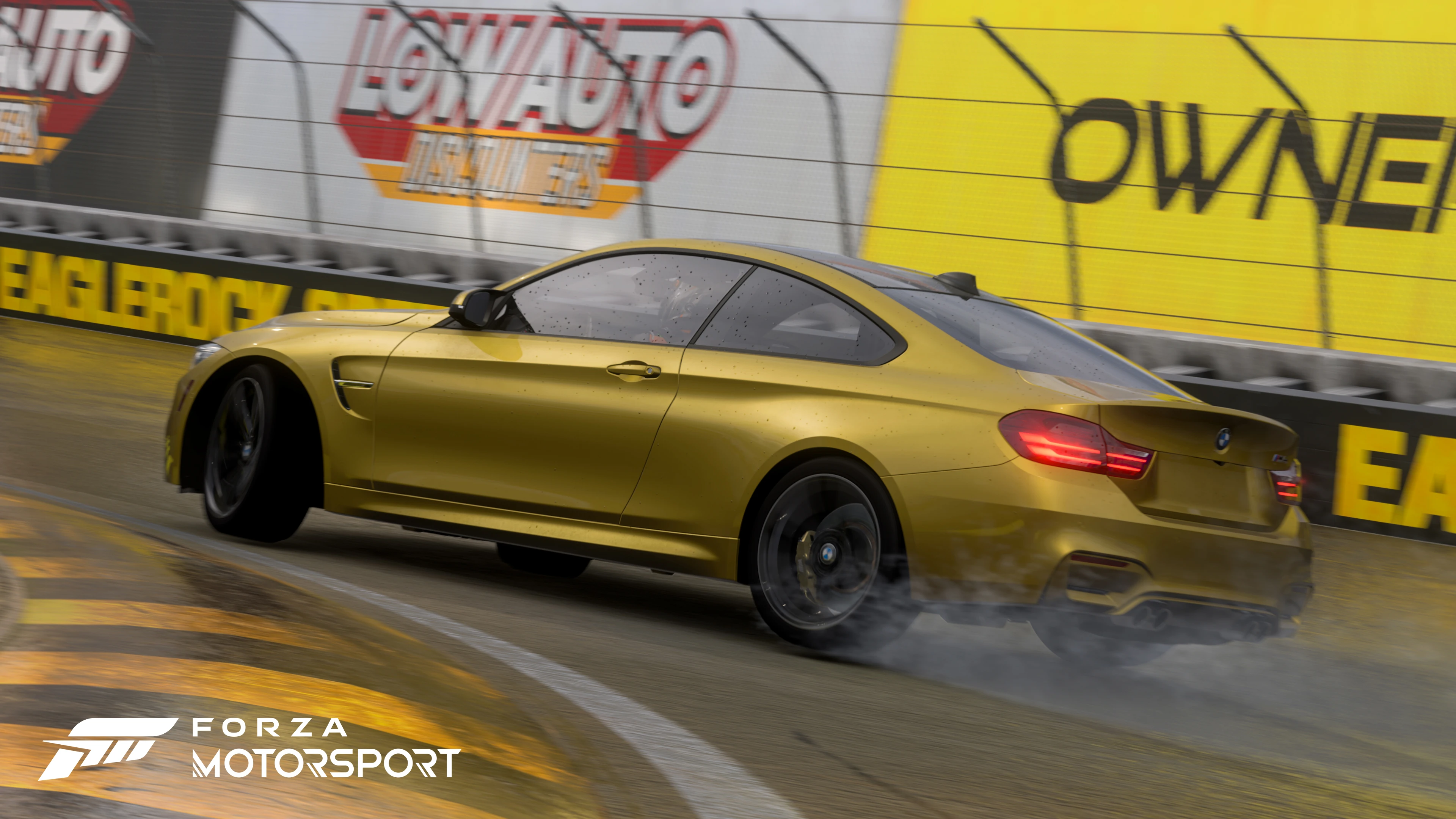 BMW M4 Coupé thumbnail