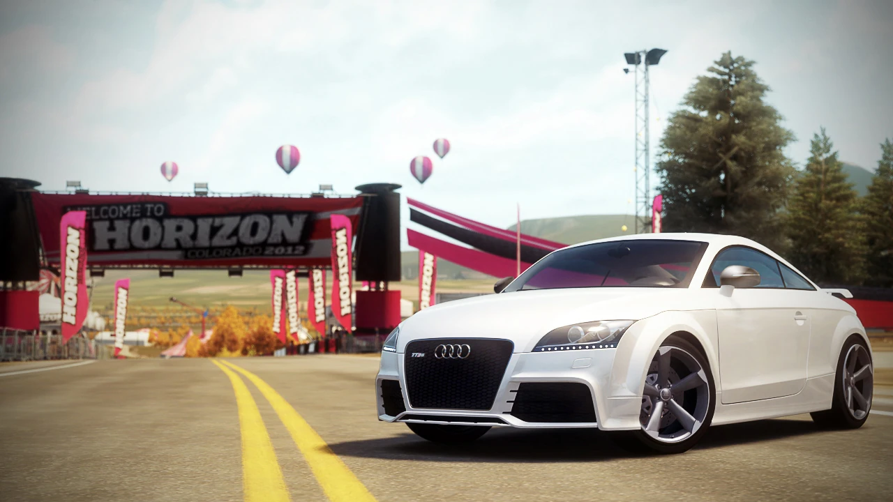 Audi TT RS Coupé thumbnail