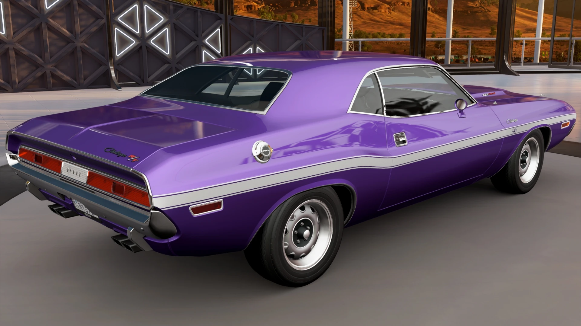 Dodge Challenger R/T thumbnail
