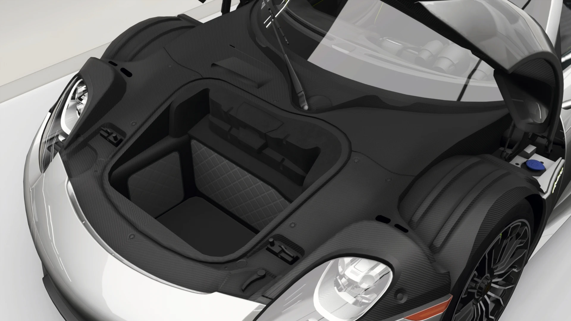 2014 Porsche 918 Spyder - Trunk