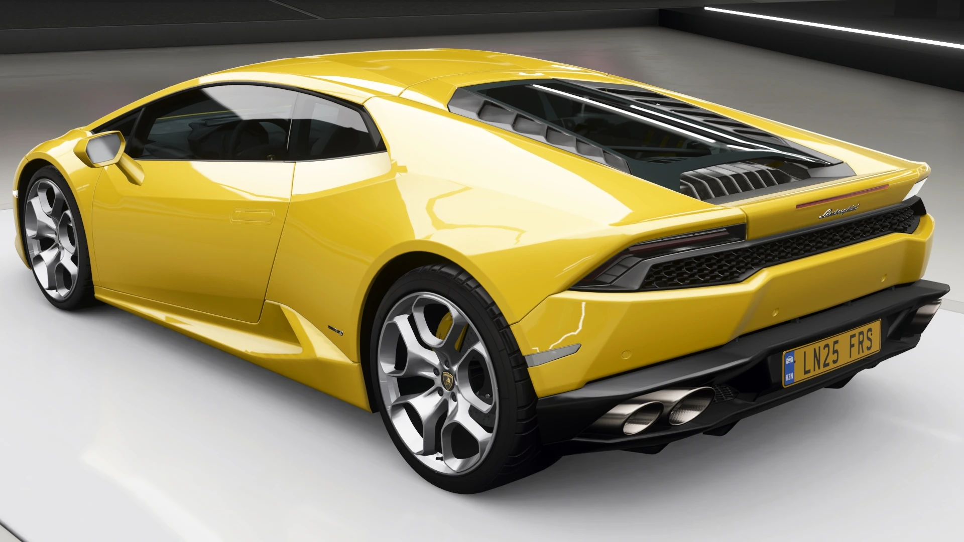 2014 Lamborghini Huracán LP 610-4 - Rear