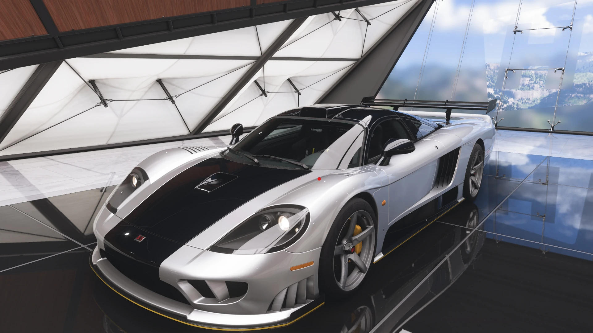 2017 Saleen S7 LM - Front