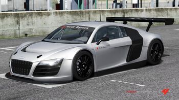 Audi R8 LMS Show Car in Forza Motorsport 4