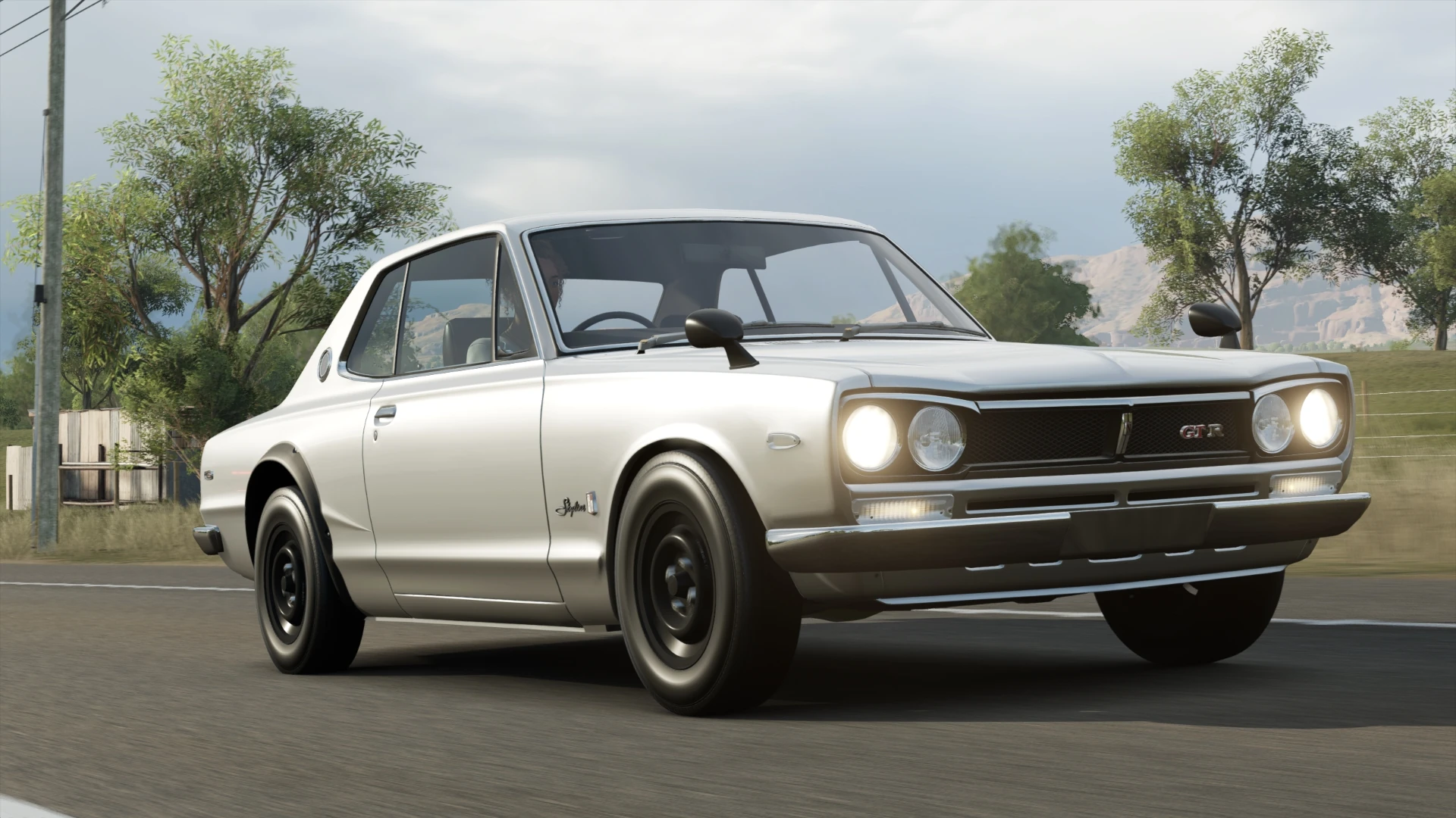 Nissan Skyline 2000GT-R thumbnail