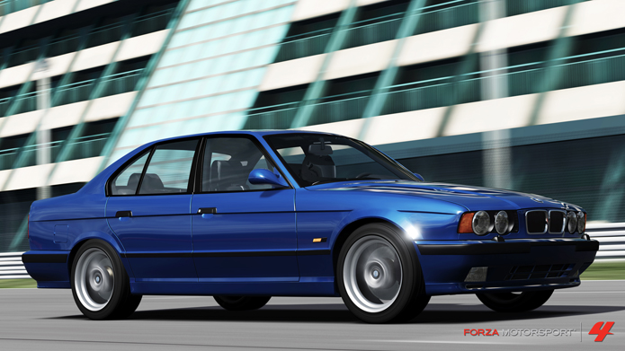 BMW M5 (2003) : r/forza