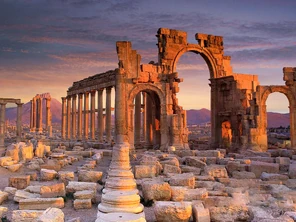 Ruins in Palmyra, Syria by Nick Brundle 