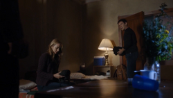 TG-Caps-1x11-3-X-1-59-Caitlin-Reed