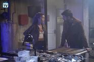 TG-Promo-2x07-no-Mercy-02-Blink-Eclipse.jpg (992 KB)