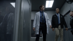 TG-Caps-1x11-3-X-1-65-Dr.-Roderick-Campbell-Agent-Jace-Turner